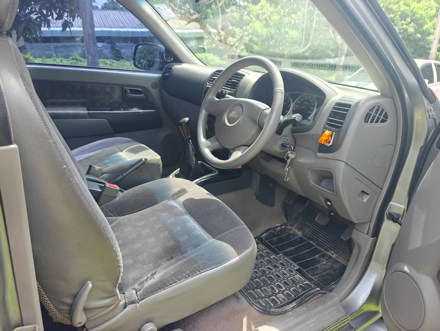 Isuzu D-Max 3.0 รูปที่ 7