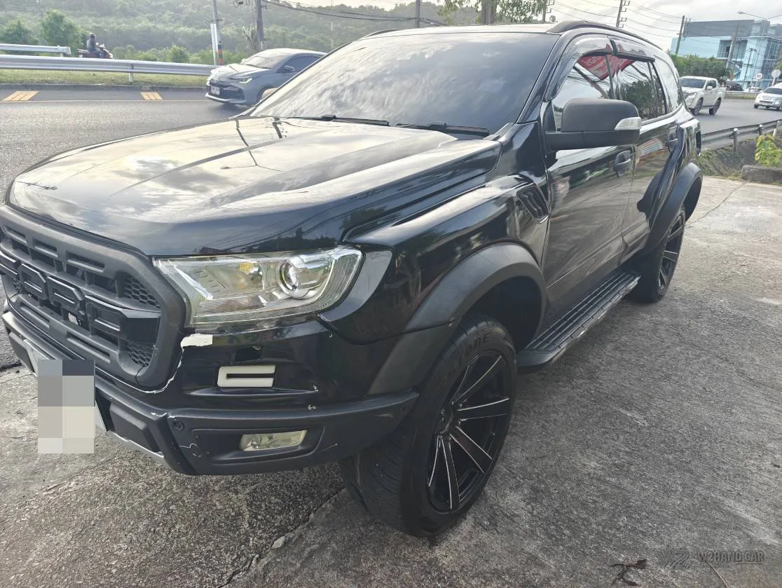 Ford Everest 3.2 Titanium+ 4WD รูปที่ 1