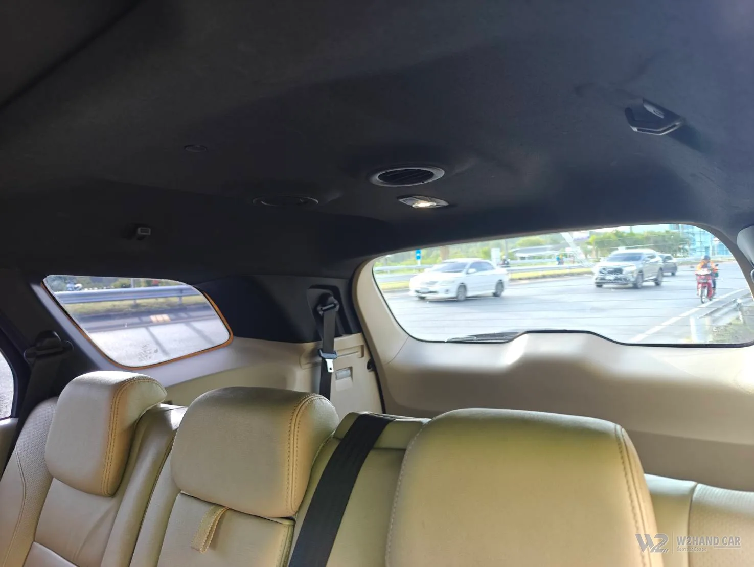 Ford Everest 3.2 Titanium+ 4WD รูปที่ 9