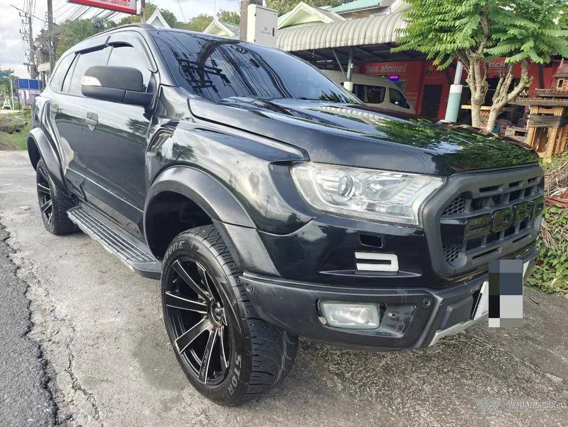Ford Everest 3.2 Titanium+ 4WD รูปที่ 3