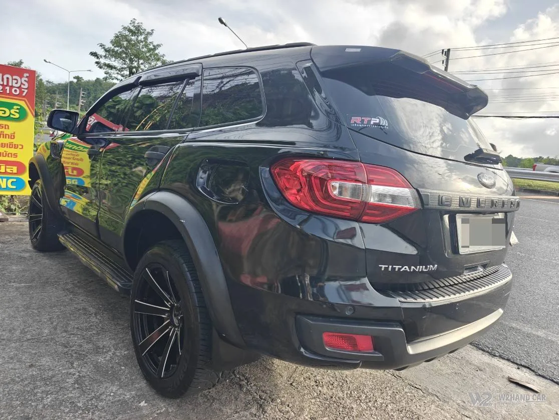 Ford Everest 3.2 Titanium+ 4WD รูปที่ 6